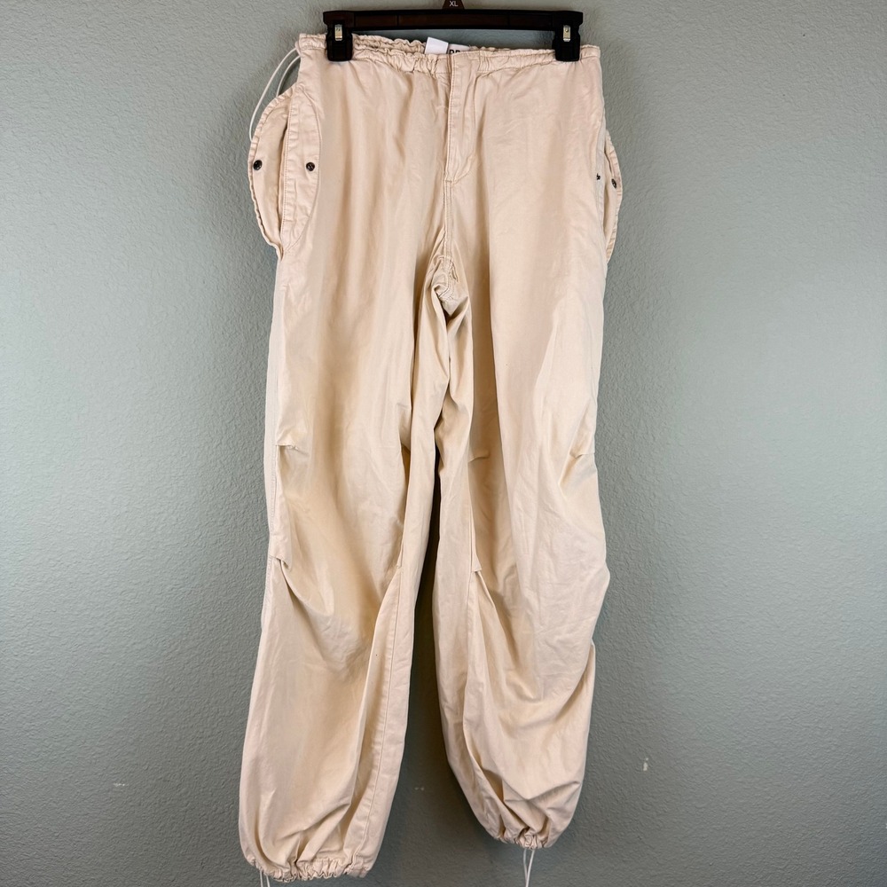 BDG Urban Outfitters Baggy Cargo Pants Cream Tan Parachute Streetwear Womens S